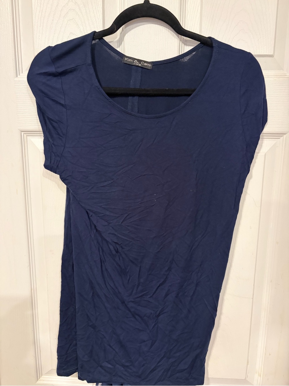 Kim & Cami Navy Short Sleeve Scoop Neck Tee